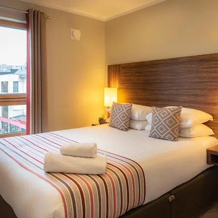 Premier Cabot Apartment Bristol