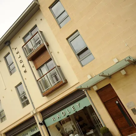 アパート Premier Cabot ブリストル