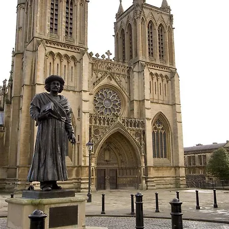 Premier Cabot Apartmán Bristol