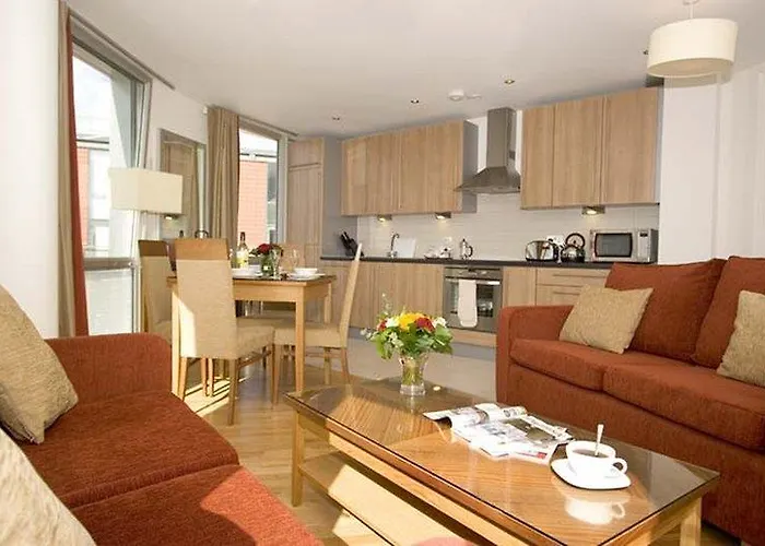 Premier Cabot Apartament Bristol