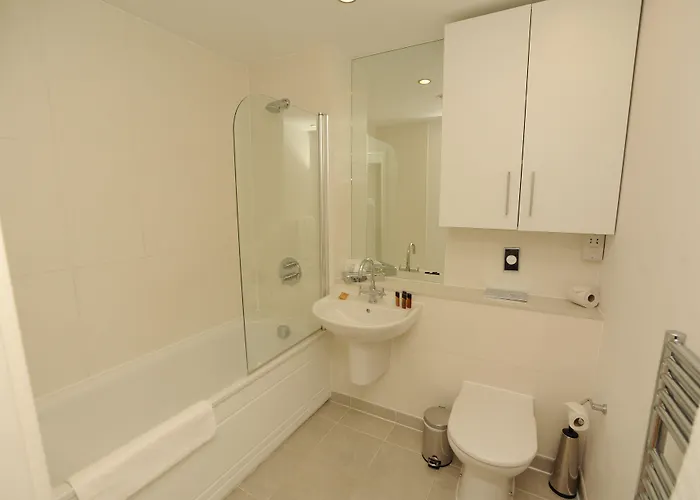 Premier Cabot Apartmán *