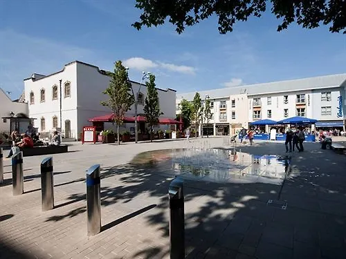 Premier Cabot Apartmán *